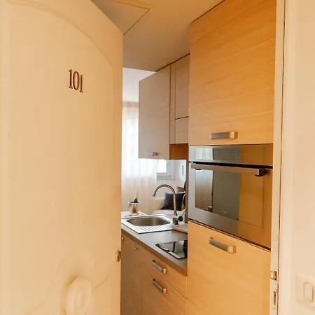 Aparthotel Chateauneuf 2*