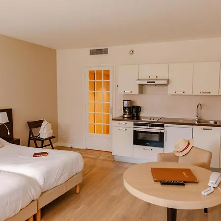 Aparthotel Résidence Châteauneuf Mentone
