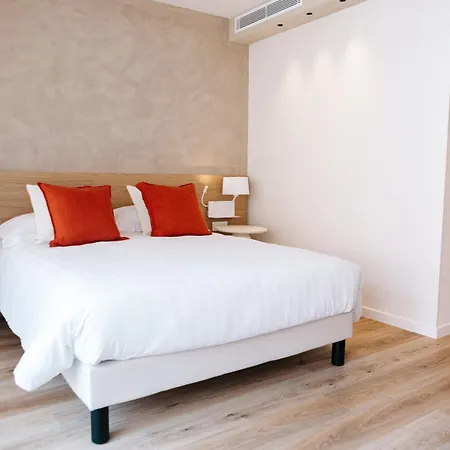 Résidence Châteauneuf Aparthotel 2*
